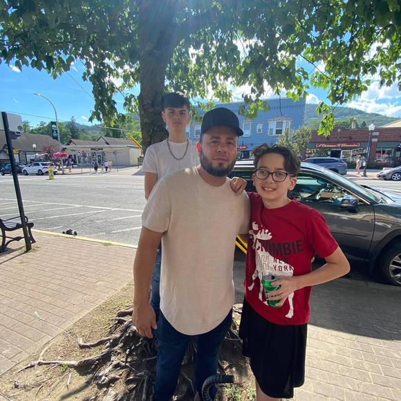 Meet your Posher, Brian - Picture 1 of 1